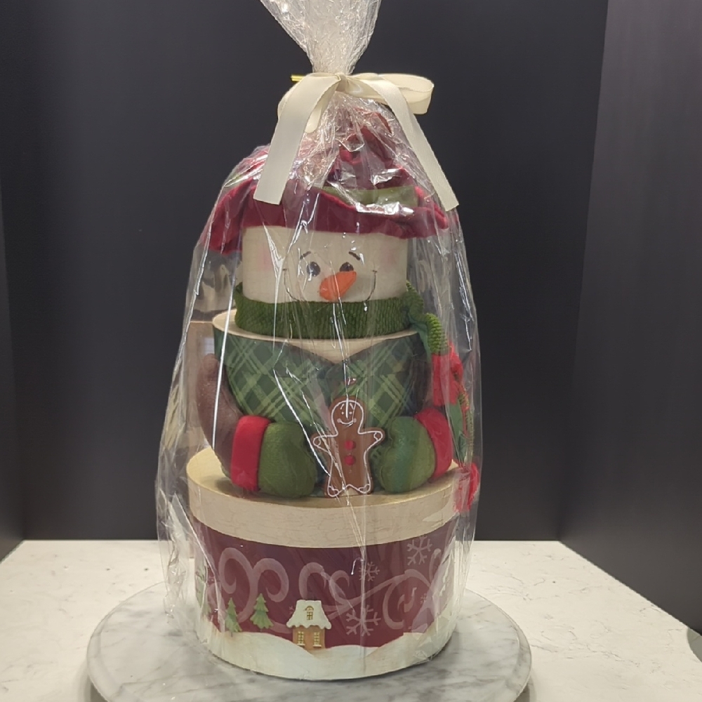 Festive Snowman Gift Set - Green and Red